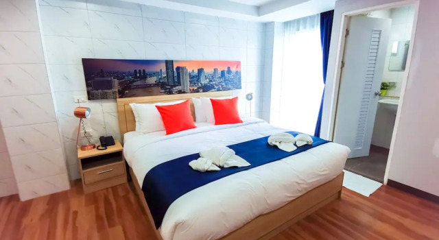 7 Days Premium At Iconsiam, Забронировать Отель Отели Бангкока 3 звезды, рядом с Станция метро Wongwian Yai, 3*