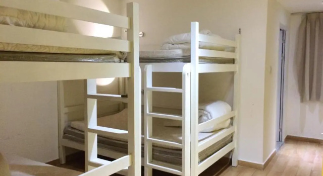 Кровать в общем номере (мужской номер) Lazy Gaga Hostel Guangzhou