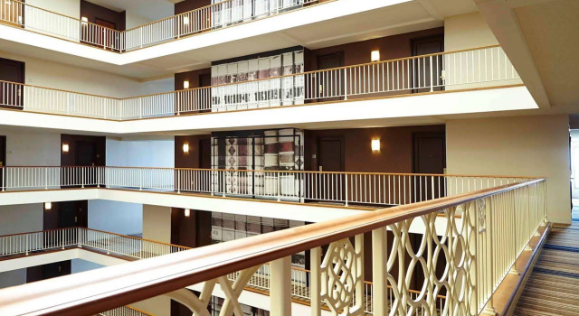 Renaissance Concourse Atlanta Airport Hotel, Book Hotel Atlanta Georgia