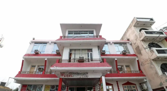 Hotel Vishwamitra By OYO Rooms, Забронировать Отель Отели штата Химачал-Прадеш с завтраком, Завтраки