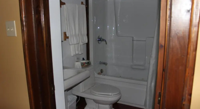 Номер Standard The Customs House Inn