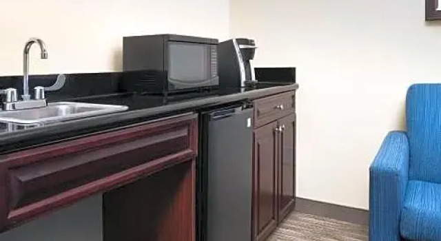 Люкс Standard Holiday Inn Express Uvalde by IHG