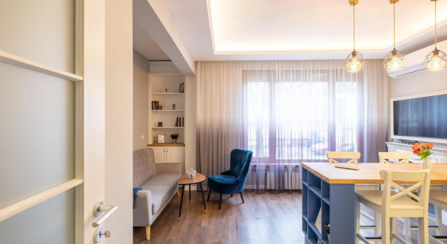 Designer & Cozy 2BD Flat with a parking in the city center, Забронировать Отель Отели Софии с парковкой, рядом с Президентство, Парковка