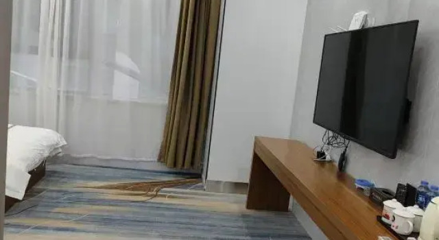 Люкс Comfort Lanzhou Baiming Hotel (Lanzhou Zhongchuan Airport T3 Terminal Station)