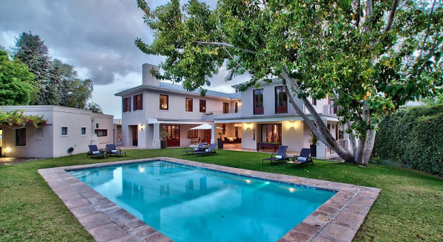 Люкс Standard Nova Constantia Boutique Residence