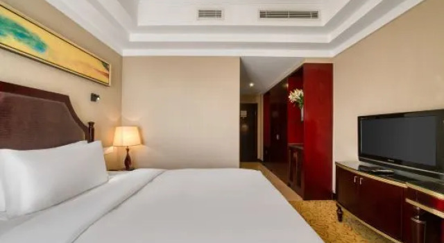 Одноместный номер Standard с красивым видом из окна Grand Hoya Hotel