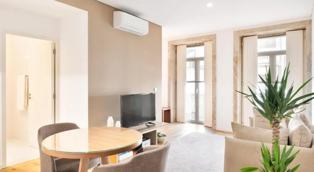 Апартаменты Standard Catarina Serviced Apartments by HostWise
