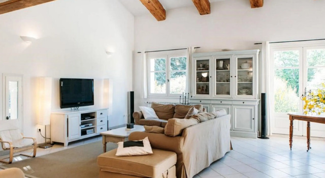 Stunning Holiday Home in Brue Auriac with Swimming Pool