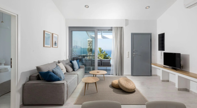 Lindos Hill Villas