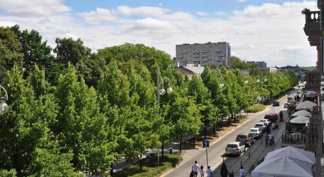 Apartament 63, Забронировать Апартаменты/квартира Отели Ченстохова с парковкой, рядом с Galeria Jurajska Shopping Centre, Парковка