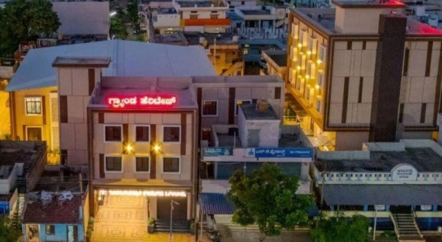 Hotel Grand Heritage Badami, Book Hotel Badami Karnataka