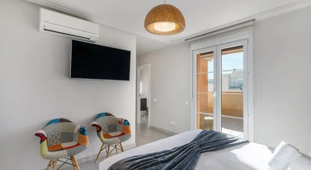 Beachfront Penthouse in Isla Canela, Забронировать Апартаменты/квартира Отели Айямонте с парковкой, Парковка