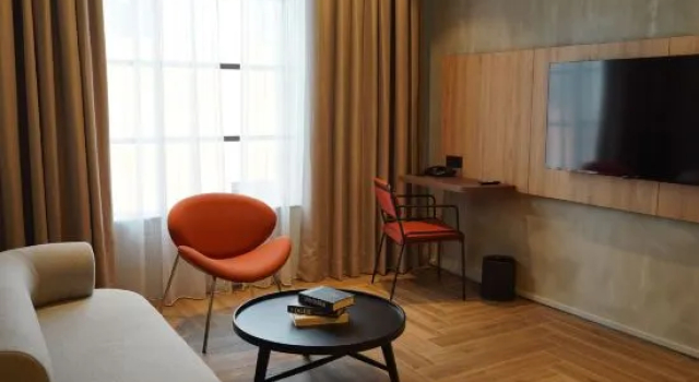 Люкс The Graph Hotel