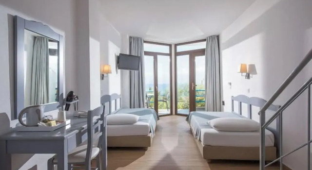 Семейный номер Standard с балконом Hersonissos Village Hotel & Bungalows