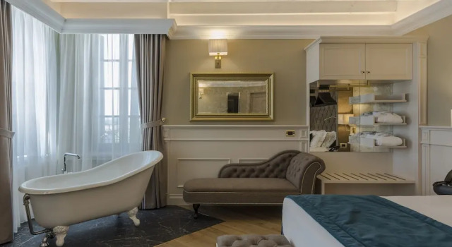 Полулюкс Premium Boutique Hotel Villa Zoppi
