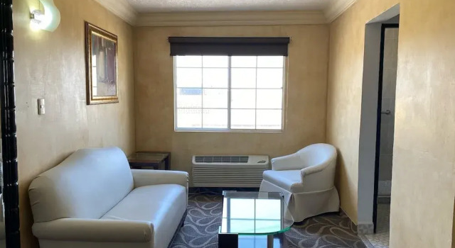 Номер Standard Los Cedros Hotel Inn Torreon