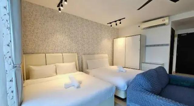 Люкс Premium Vivians Studio Trefoil Setia Alam