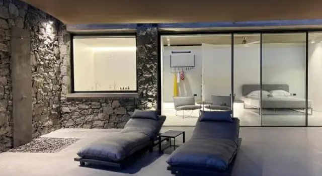 Echoes Suites Milos, Prenota Hotel Hotel a Milo con parcheggio, Parcheggio