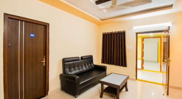 OYO 71081 Apple Guest Rooms, Rezervovat Penzión Hotely v Andhra Pradesh s parkováním, Parkování