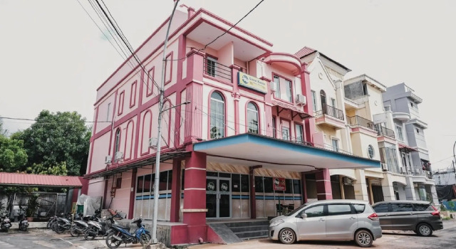RedDoorz near Nagoya Hill Batam 4, Réserver Hôtel Batu Ampar Batam