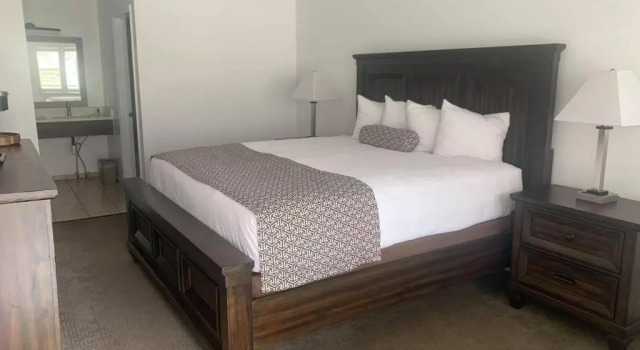 Номер Deluxe Hanging Lake Inn