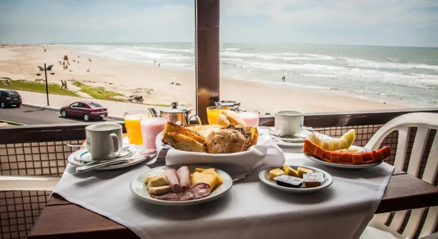 Dunas Praia Hotel, Забронировать Отель Отели в центре Торрис с завтраком, отели в центре Торрис с завтраком