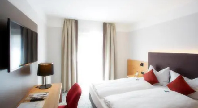 Hotel & Restaurant Wilder Mann, Reserva ahora Hotel Hoteles en Baden-Wurtemberg con aparcamiento, Aparcamiento