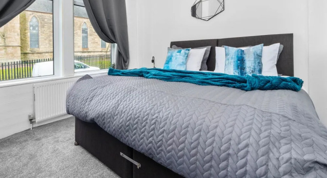Апартаменты Standard One Bedroom Apartment by Klass Living Serviced Accommodation Coatbridge - Garturk Apartment With Wifi  and Parking