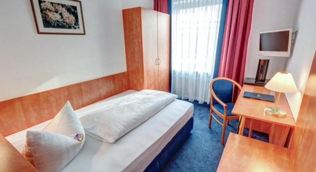 Одноместный номер Comfort Hotel Antares München