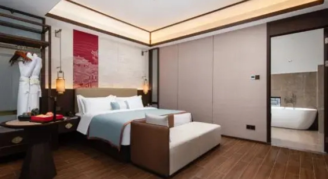 Люкс с видом на внутренний двор TILL BRIGHT Hotel (Chenzhou Yuhou Street)
