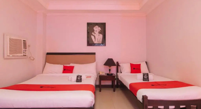 Двухместный номер Executive Holiday Plaza Hotel Tuguegarao City