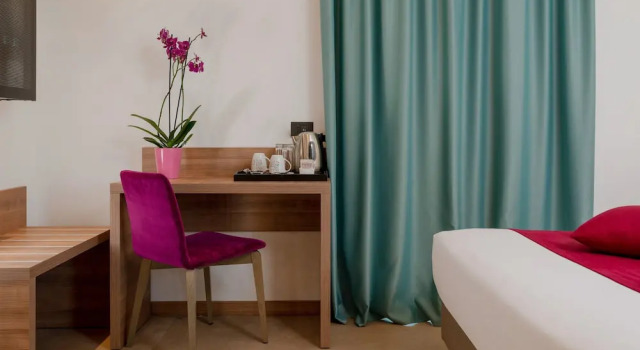 Двухместный номер Comfort с частичным видом на море You & Me Beach Hotel
