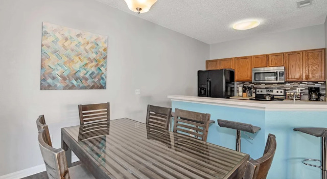 Вилла с 4 комнатами Fresh Decor With Hardwood Floors Huge Private Pool Area CDC Standards 4tv121