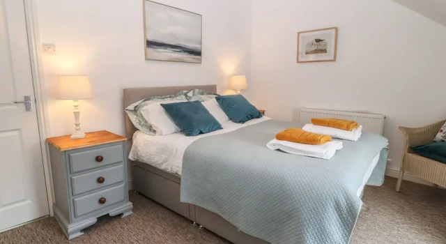 The Bell Apartment, Book Lejlighed Lejligheder i Henryd, Lejlighed
