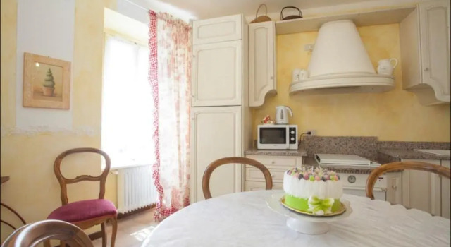 Relais De La Place, Забронировать Отель Дезенцано-дель-Гарда озеро Гарда