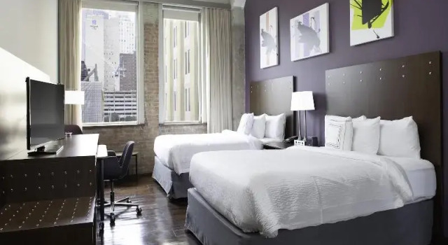 Четырёхместный номер Fairfield Inn & Suites by Marriott Dallas Downtown