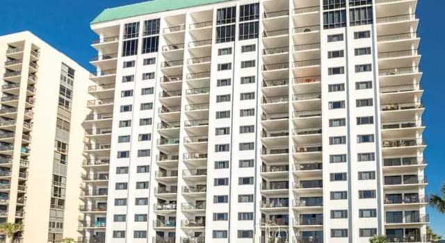Emerald Towers 904 2 Bedroom Condo, Rezerwuj Apartament Hotele w Emerald Coast z parkingiem, Parking