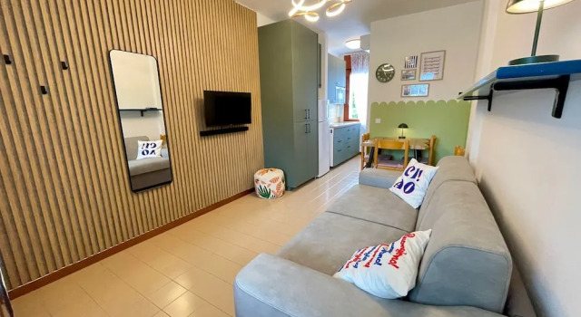 Adorable Studio With Shared Pool