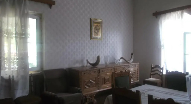 Stone House, Rezervovat Hotel Hotely v Imereti s parkováním, Parkování