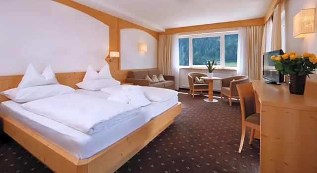 Номер Superior Hotel Grones