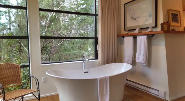 The Perch at Moon Dance, Buchen Sie Pension Madeira Park Pender Harbour