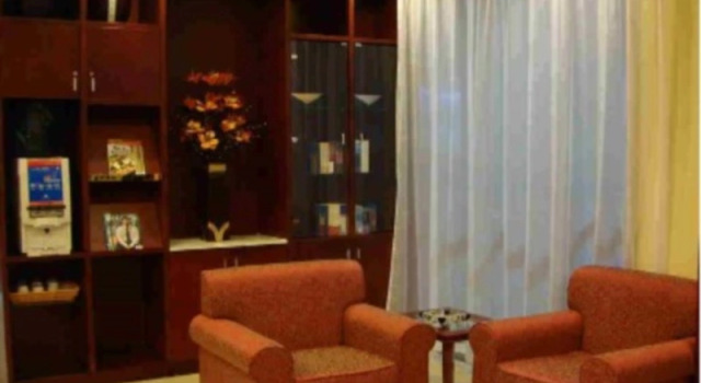 Hanting Hotel Shenzhen Huaqiang Bei Metro Station, Rezerwuj Hotel Hotele w Shenzhen z parkingiem, Parking