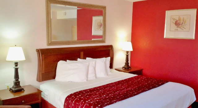 Номер Standard Motel 6 Harrisburg PA Near PA Expo Center