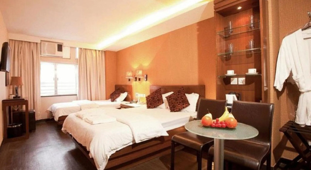 Sunny Day Hotel