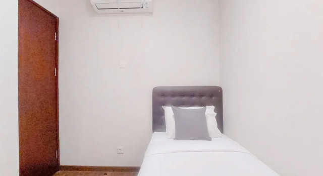 Apartment Good Place And Homey 3Br At Asatti Apartment