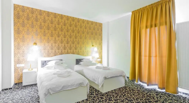 Hotel Complex Havana, Rezervovat Hotel Targu Ocna 