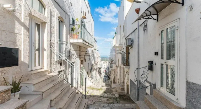 Casa Saffi by Wonderful Italy, Book Feriehus Ostuni Valle d'Itria