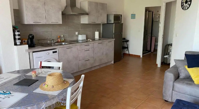 Апартаменты Appartement JOLY- Vue mer- Favone