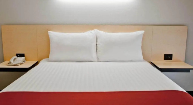 Двухместный номер Standard City Express Plus by Marriott Guadalajara Palomar
