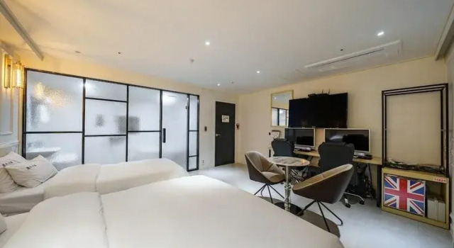 Dongtan Luna, Book Hotel Hoteller i Dongtan med parkering, Parkering